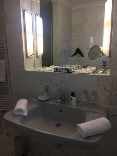 Hotel De Insul�ner