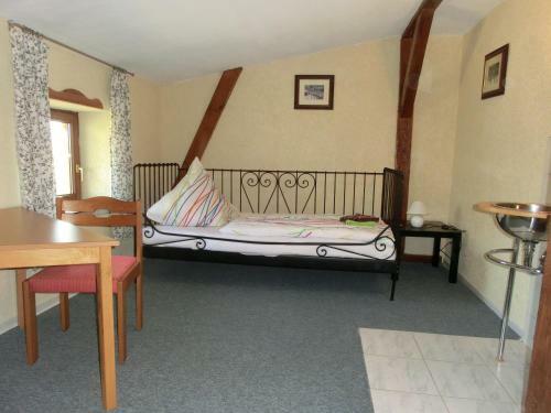 Dom�ne Neu Gaarz Hostel