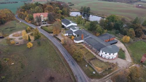 Dom�ne Neu Gaarz Hostel