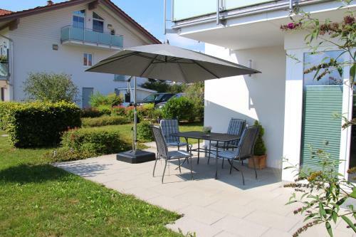 Apartamento Chiemsee-edelwei� Ferienwohnung