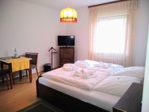 Phv Hotel Garni