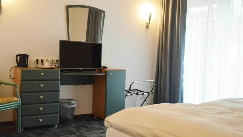 Hotel B8 Voerde