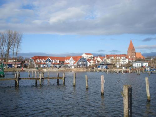 Nice Apartment With Private Terrace In Kropelin Germany