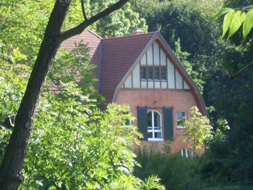 Luxurious Apartment With Garden In Kropelin