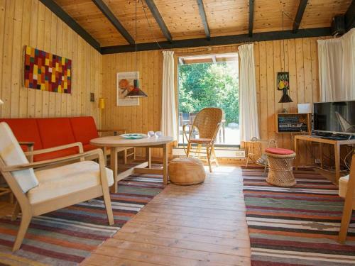 Two-bedroom Holiday Home In Glesborg 17