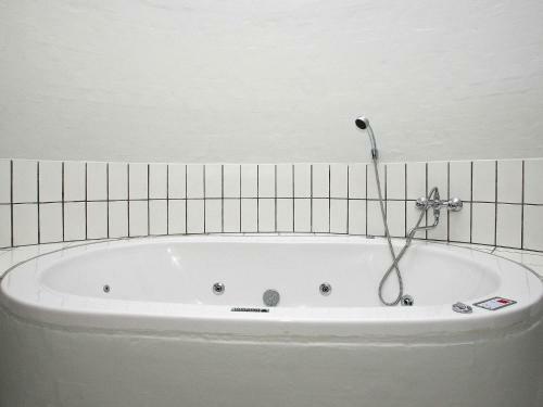 Three-bedroom Holiday Home In H�jslev 10