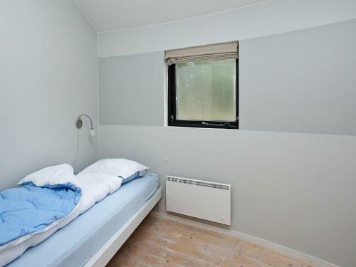 Three-bedroom Holiday Home In H�jslev 10