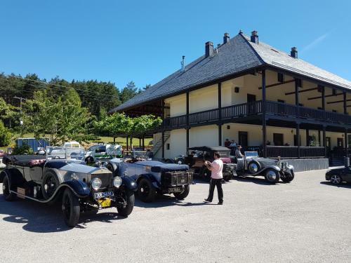 Hostal Complejo O Pi�eiral A Fonsagrada