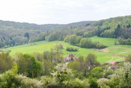 Agroturismo Beaucharmoy Chateau Sleeps 8 Wifi