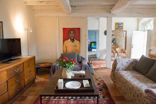 Bearnes Villa Sleeps 8 Pool Wifi