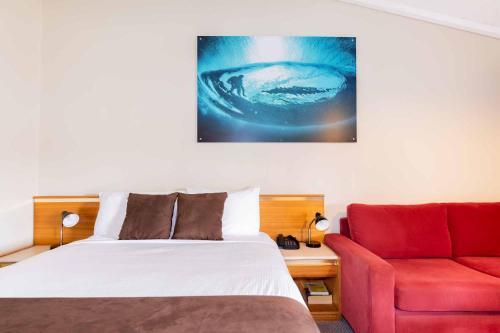 Bay Hotel Motel