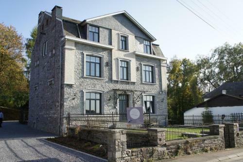 Hostal Hostellerie La Maison De Ma�tre