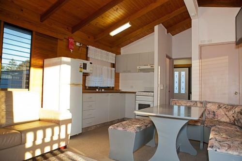 Hotel Shelley Beach Cabins