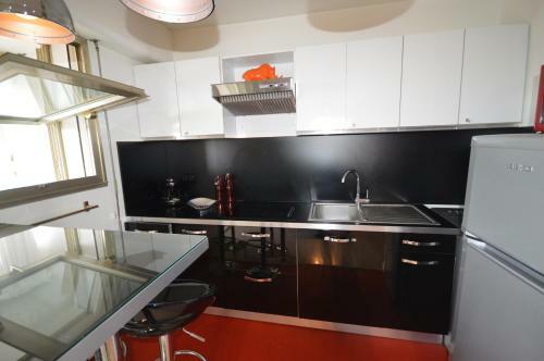 Large Studio Apartment