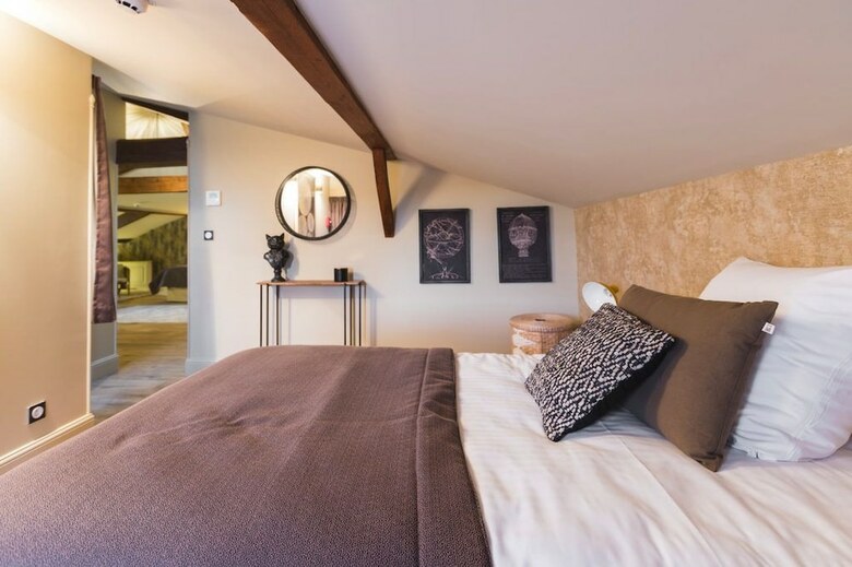 Clos Castel Villas