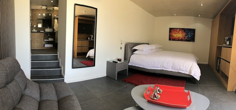 Hostal The Address Cassis