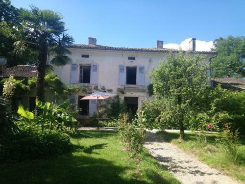 Bed & Breakfast Domaine De Puytirel