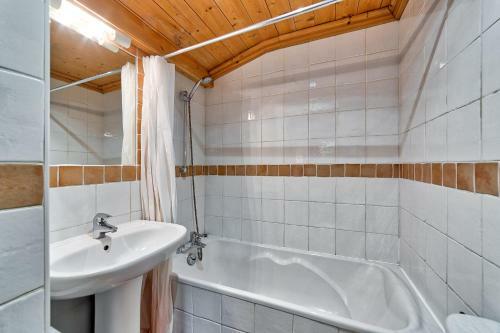 Chalet Blanche