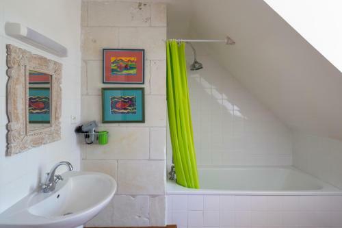 Agroturismo Chizeray Chateau Sleeps 14 Pool Wifi