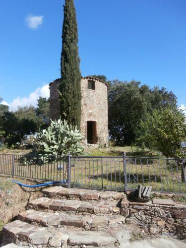 Hostal La Maison Des Oliviers