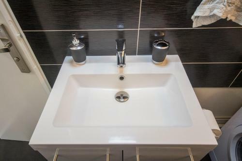 Apartamento Sweethome Dijon - Black & White