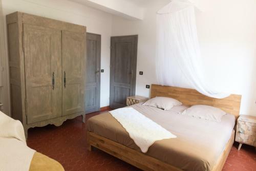 Bed & Breakfast Le Mas Des Romarins