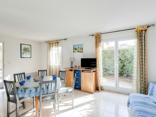 Holiday Home Atrium