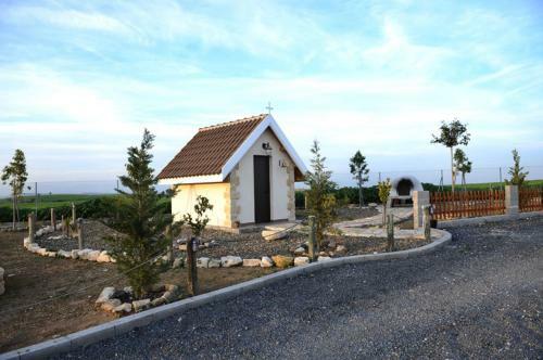 Villa The Carob Tree Ranch