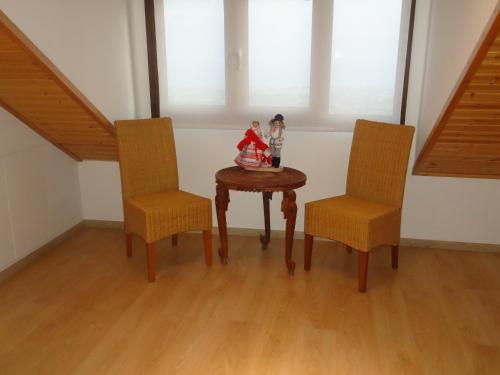 Petralona Apartment