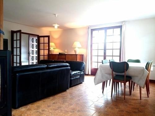 House Maison Individuelle T4, Dans Quartier Sainte Anne