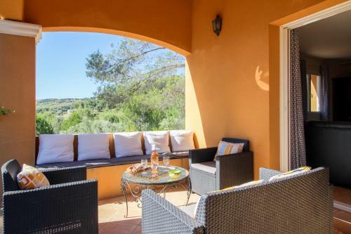 Villa Vineyards
