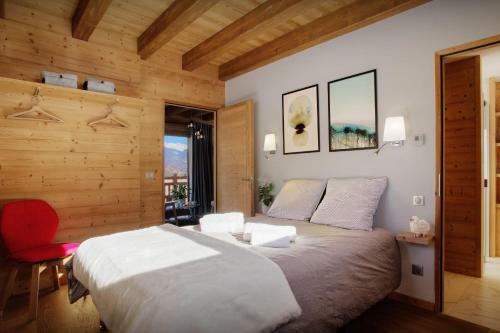 Chalet Pajules - Ovo Network