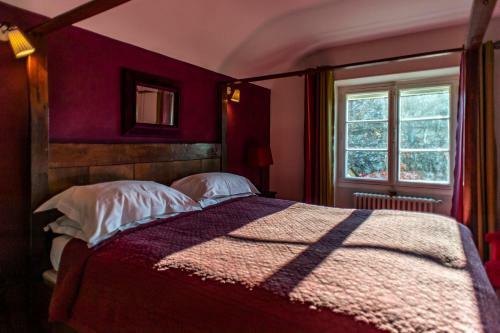 Les Deux Abbesses En Vert | La Grande Maison B&B