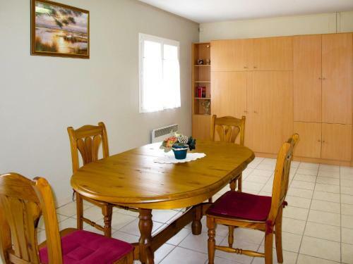 Holiday Home Mer Et Foret (sbp300)