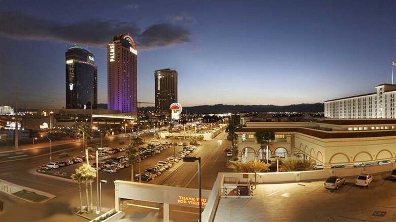 Gold Coast Hotel & Casino