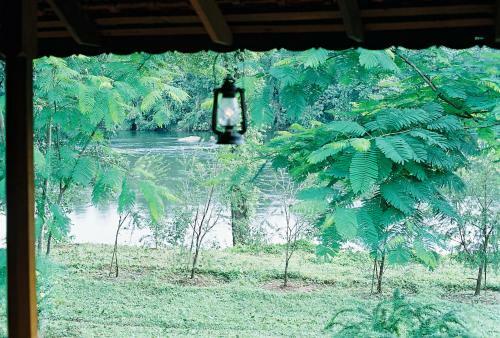 Villa Periyar River Lodge