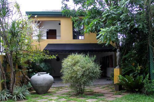 Villa Escondite