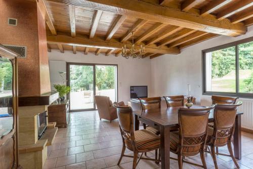 Puyperat Villa Sleeps 4 Pool Wifi