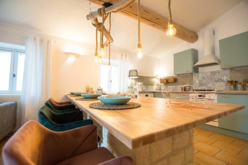 Hostal Guest House La Bastide Des Bourguets