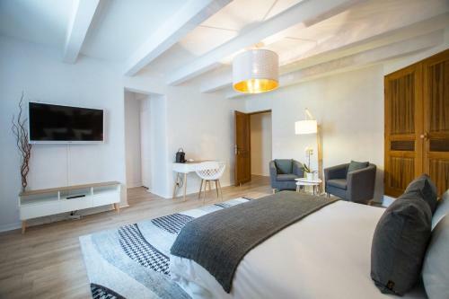 Hostal Guest House La Bastide Des Bourguets