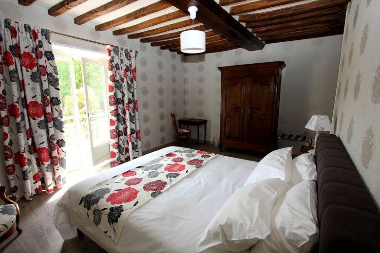 Bed & Breakfast La Maison Periot