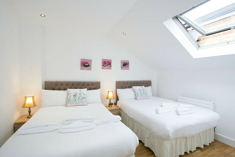 Grand Apartments - Hammersmith