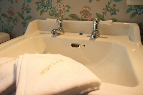 Ch�teau De Picheny - B&B Esprit De France