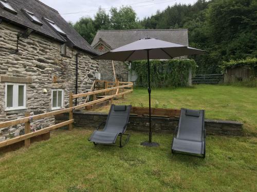 Bryn Melyn Farm Cottages