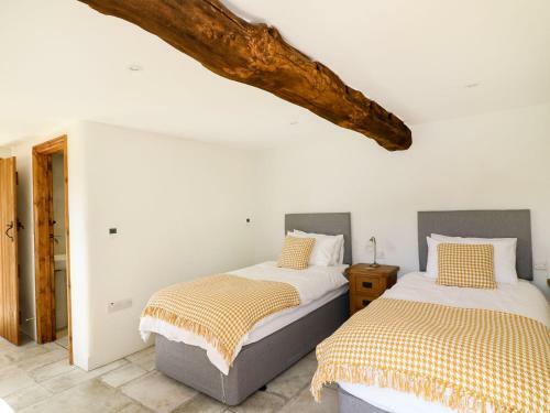 The Stables, Axminster