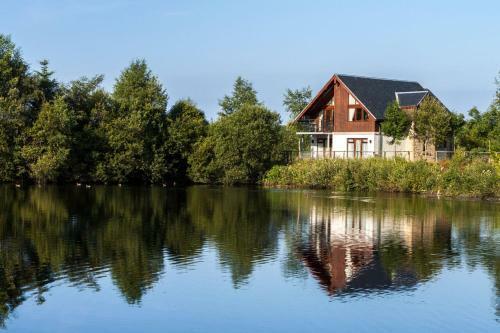 Cameron Club Four Bedroom Detached Lodge L126