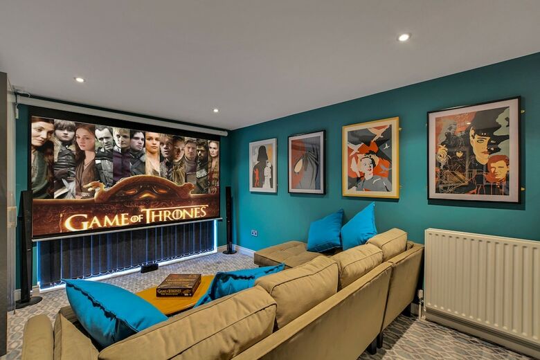 Villa Abbey Movie House