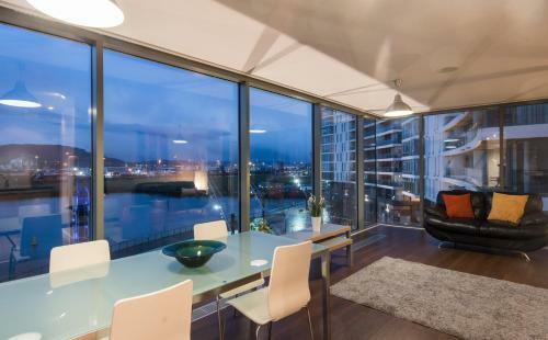 Titanic Marina View Apartment