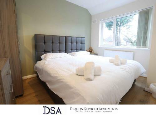 Apartamentos Solihull/nec/airport 3 Br Semi-detached House