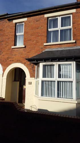 Deacon Street Town House